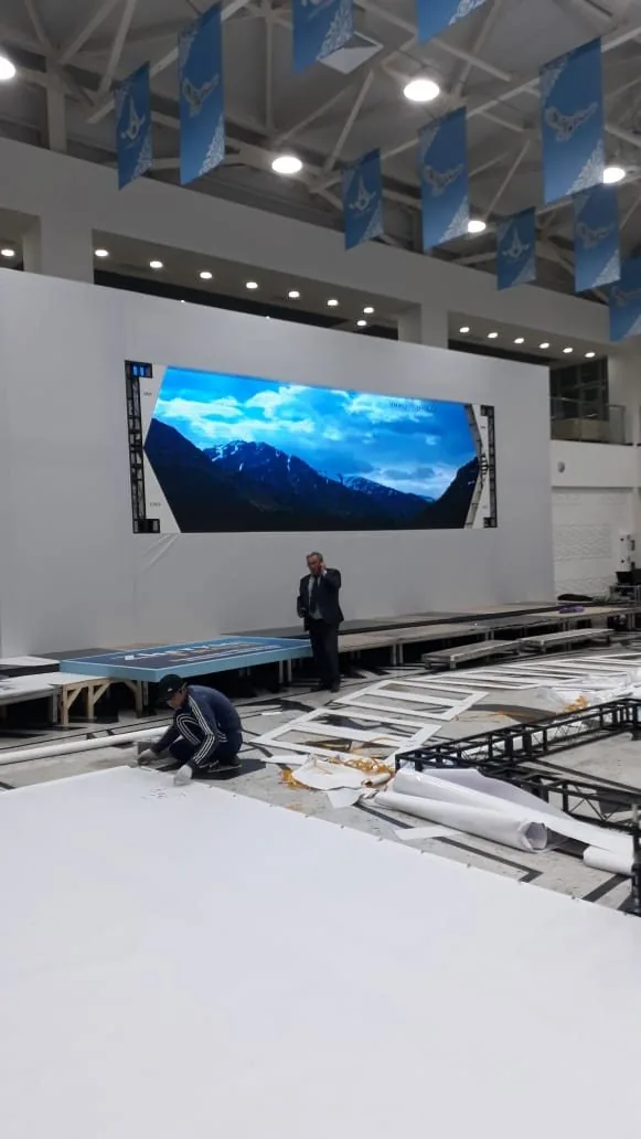 LED экран на выставке EXPO-2017