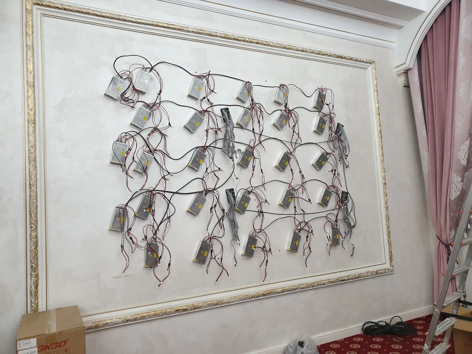LED экран в банкетном зале Astana Plaza