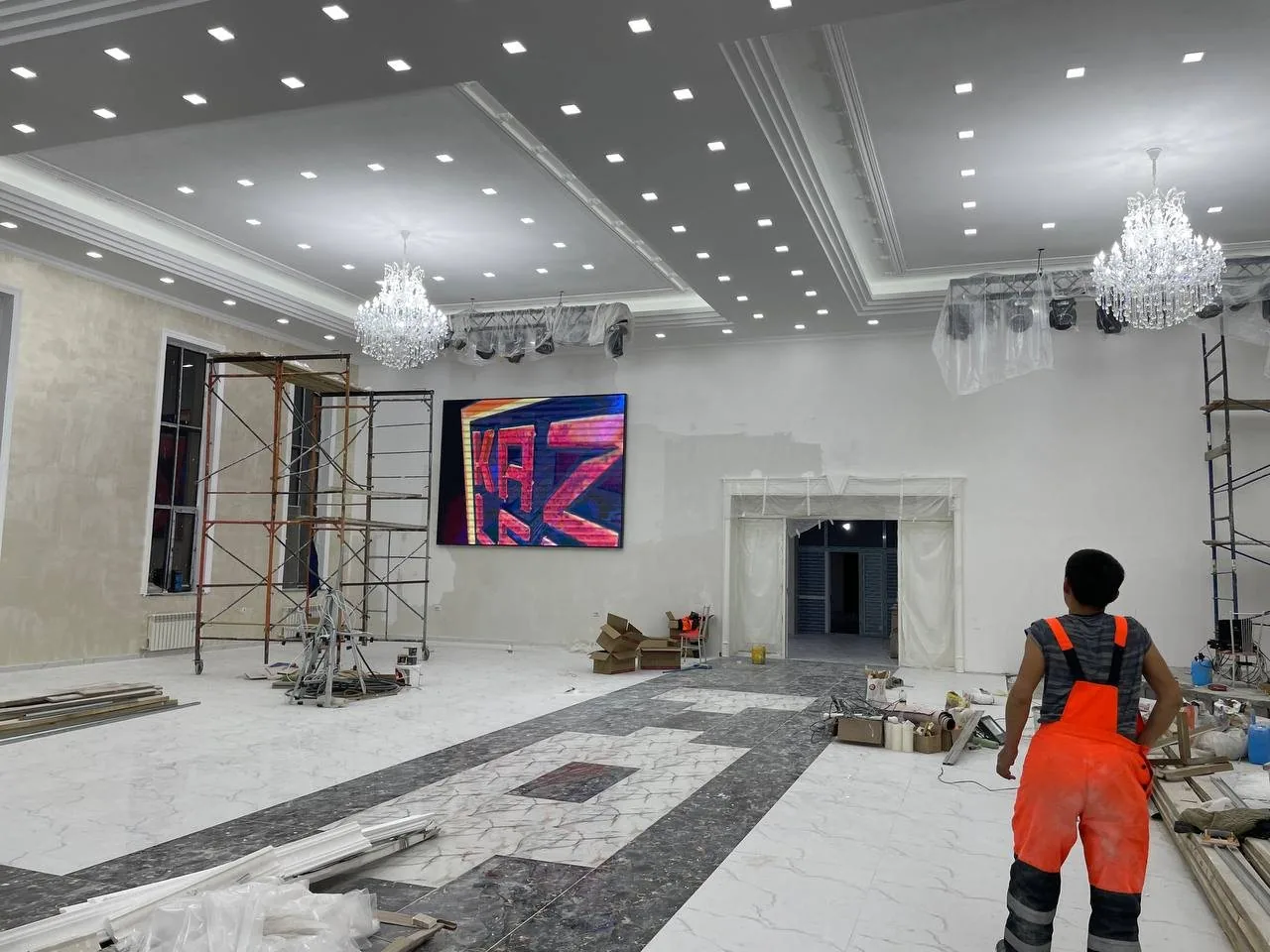 LED экран в банкетном зале «Ясы»