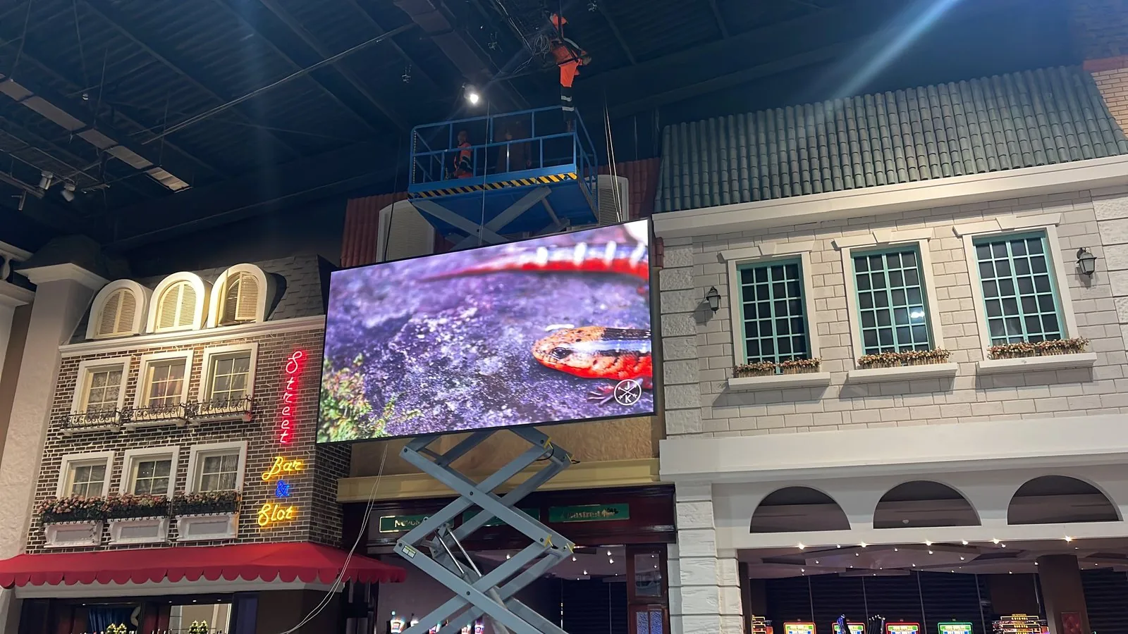 LED экран в Casino Montana