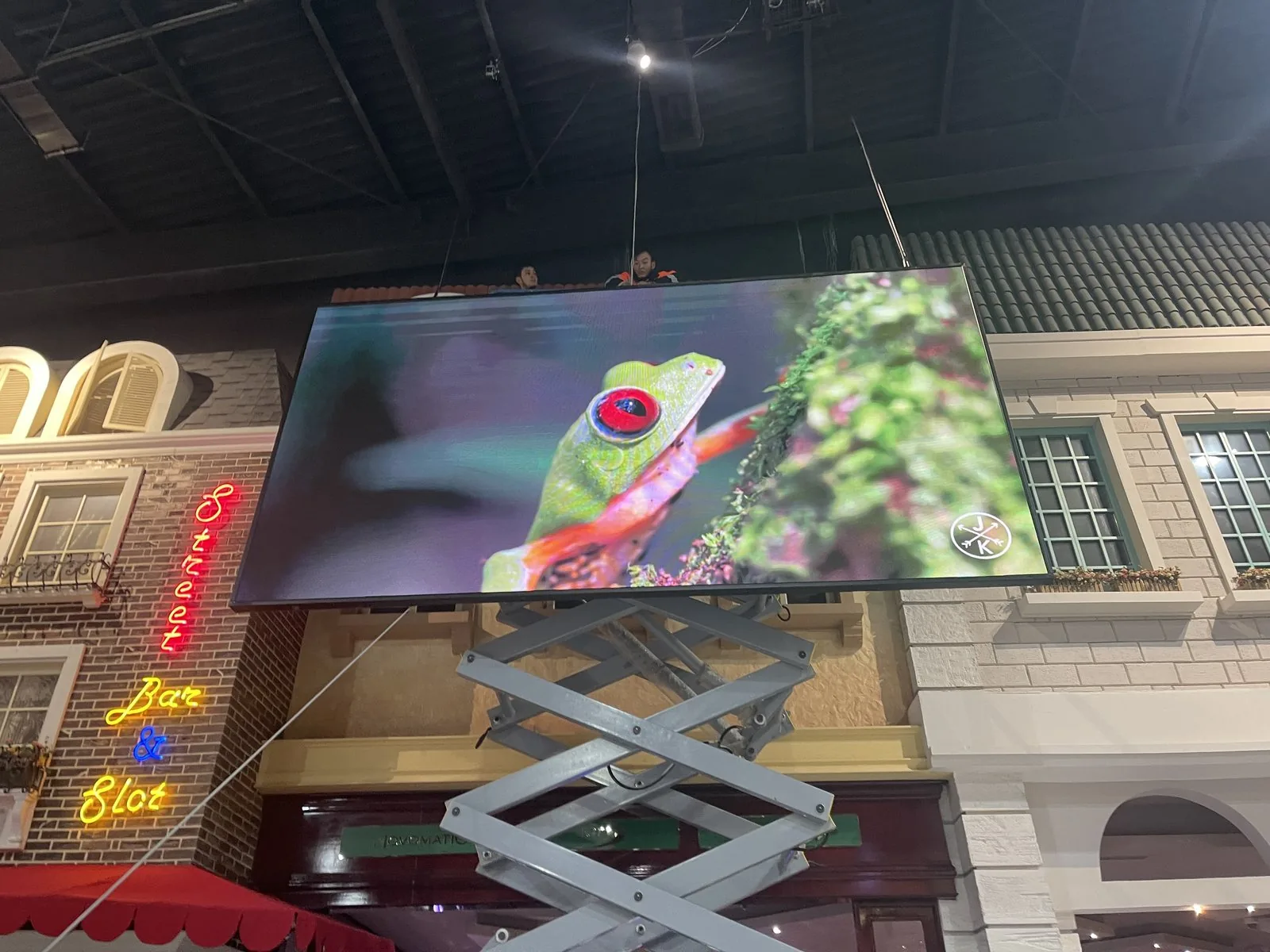 LED экран в Casino Montana
