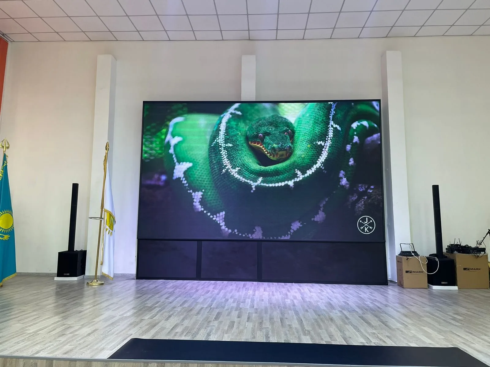 LED экран в гимназии №132