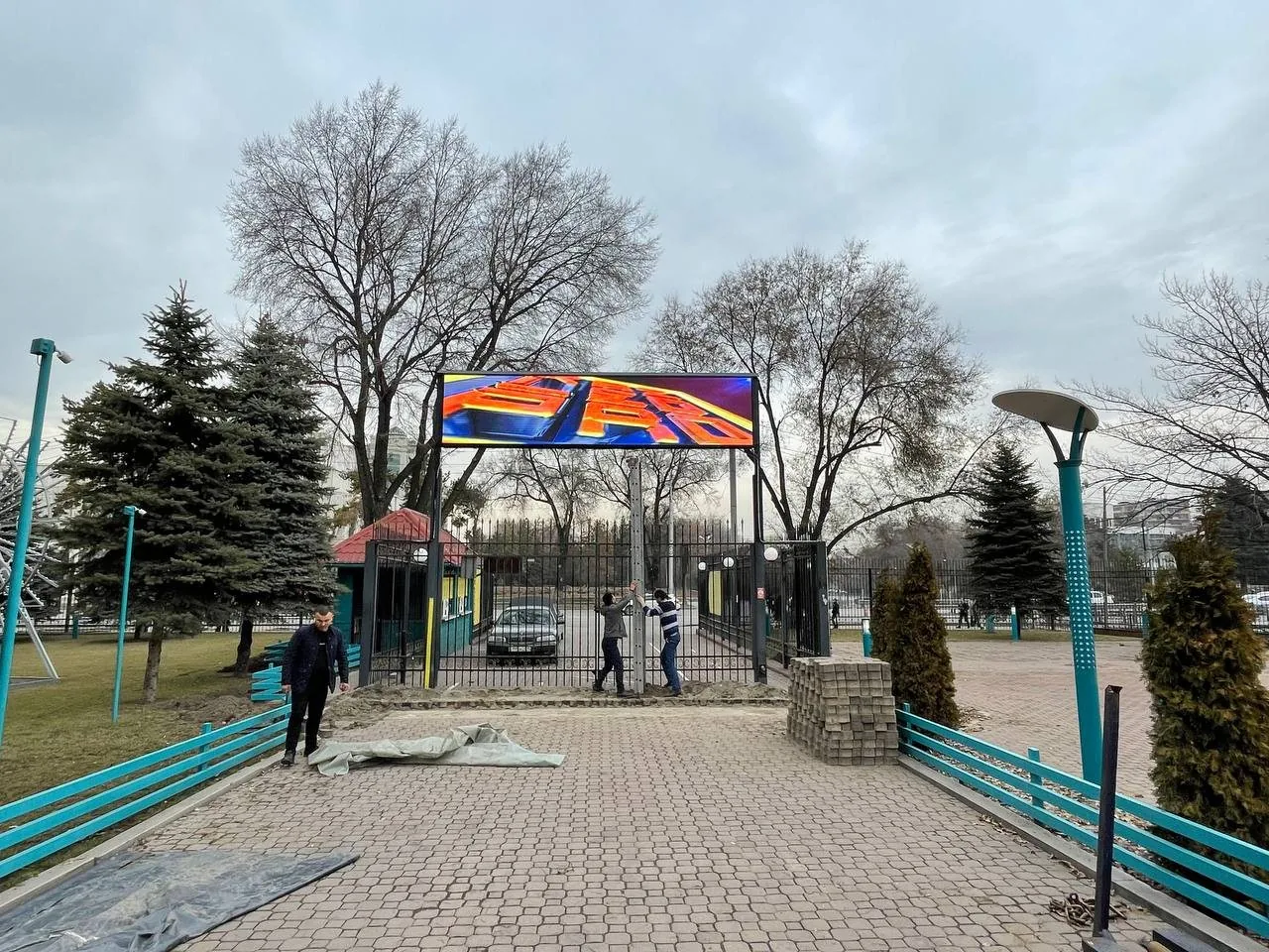 LED экран в развлекательном парке, Алматы