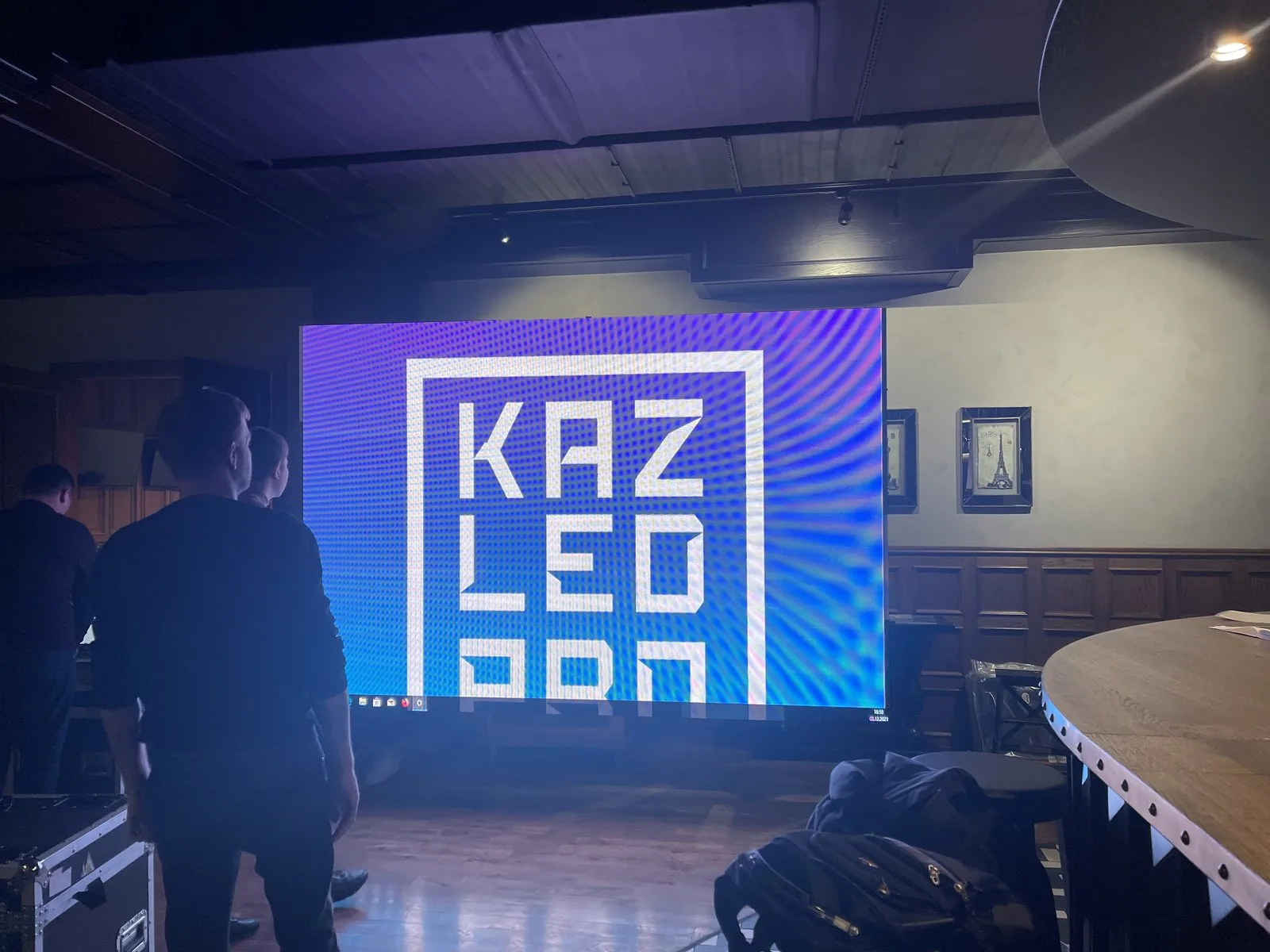 LED экран в ресторане «Клуб Т»
