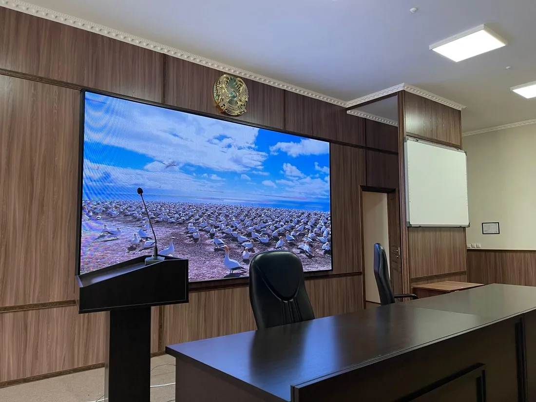Экран P1,86 для помещений — кабинет 640×640 мм